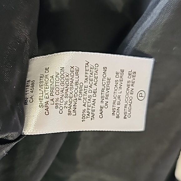 Michael Kors Black and White Swirl Button Dress - Picture 10 of 10